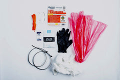 DISPOSABLE GAME PROCESSING KIT FOR OUTDOOR EDGE 3" DROP POINT WITH GAME BAGS